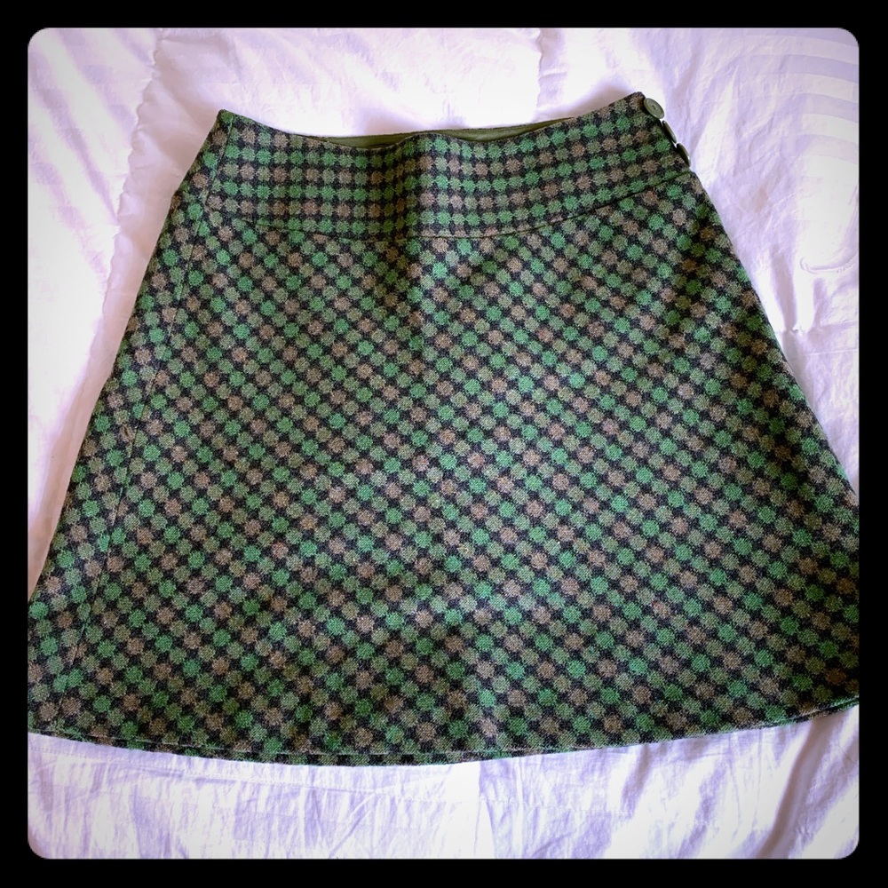 LOFT Ann Taylor Petite Green Wool Skater style Skirt 10P EUC